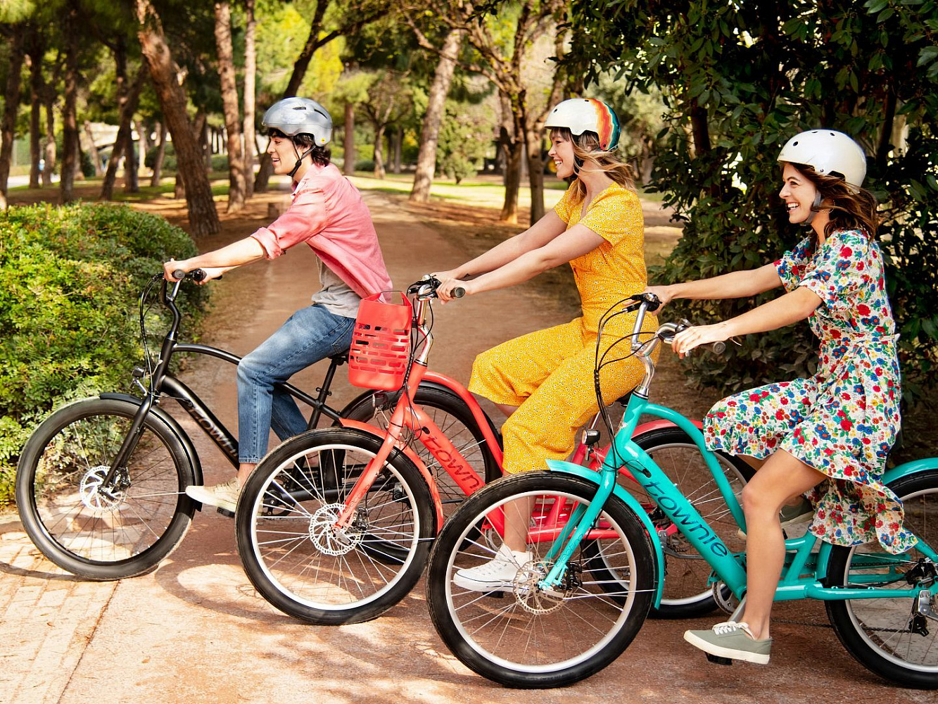 Электровелосипед Electra Townie GO! 7D EQ Step Thru Guava