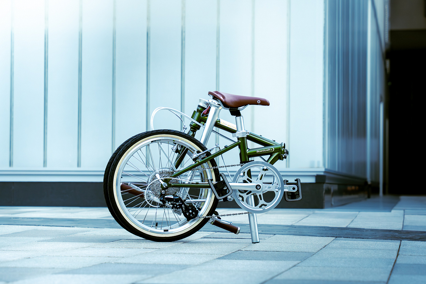 Складной велосипед Dahon Boardwalk D7 16'' Antique Brass